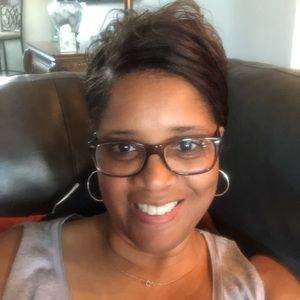 Meet your Posher, Dyra